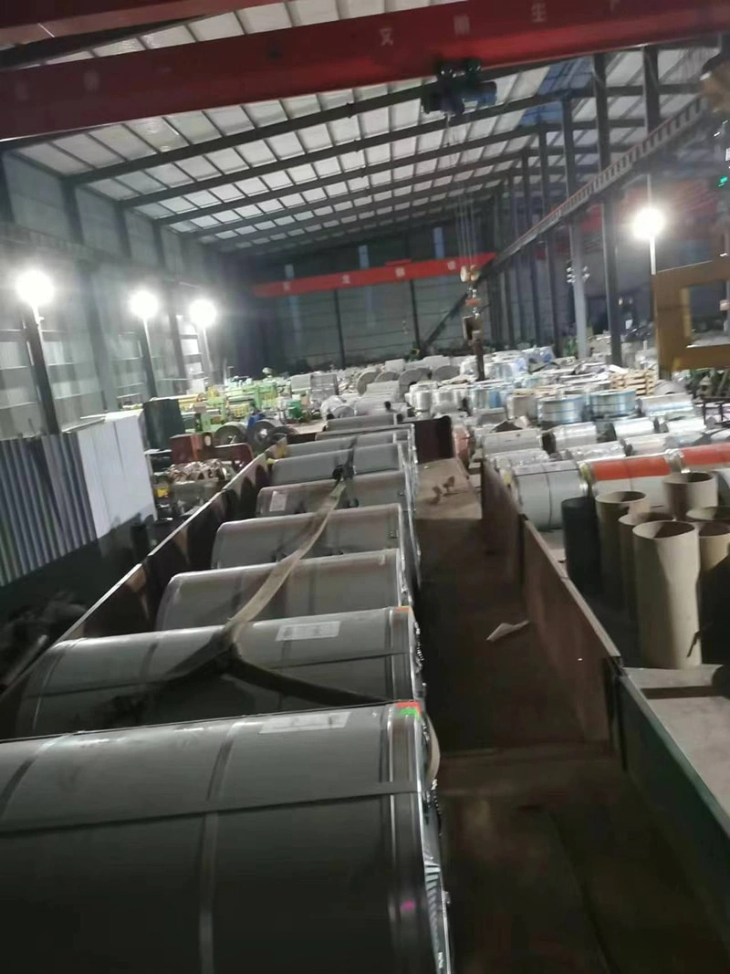 GALVANIZED COATING PROTECTS YOUR ROOF FROM RUST GALVANIZED COATING PROTECTS YOUR ROOF FROM RUST